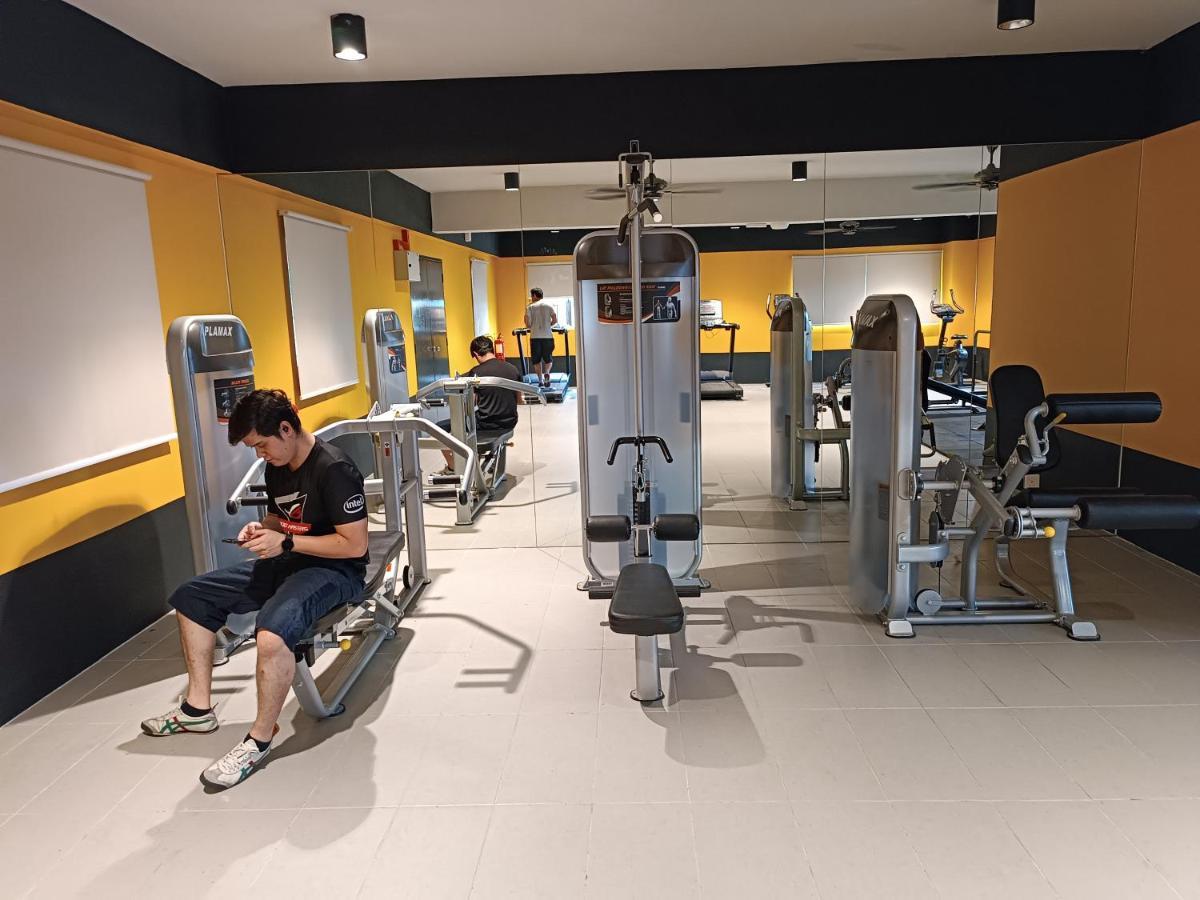 Aisy Homestay Putrajaya Cyberjaya Klia Kampung Dengkil Exteriör bild