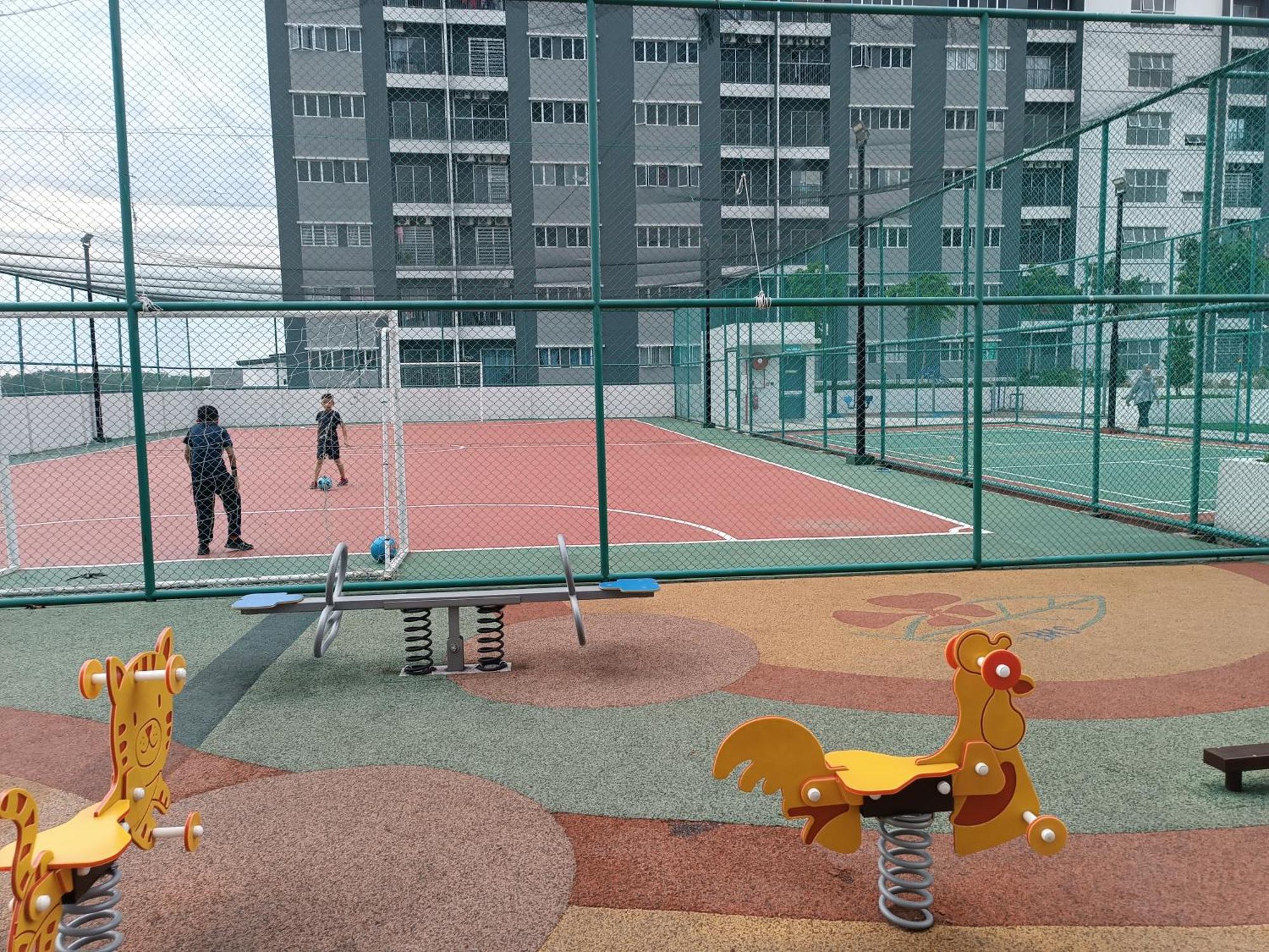 Aisy Homestay Putrajaya Cyberjaya Klia Kampung Dengkil Exteriör bild